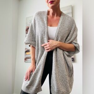 ARITZIA Community Ionic Cape M/L